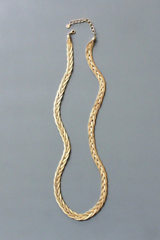 ISL129 Braided herringbone chain necklace