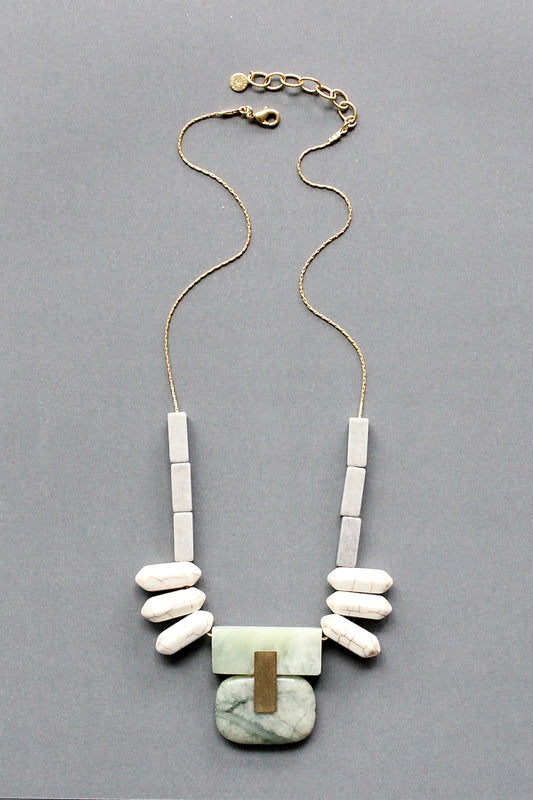 ISL2020 Mint and gray geometric stone necklace