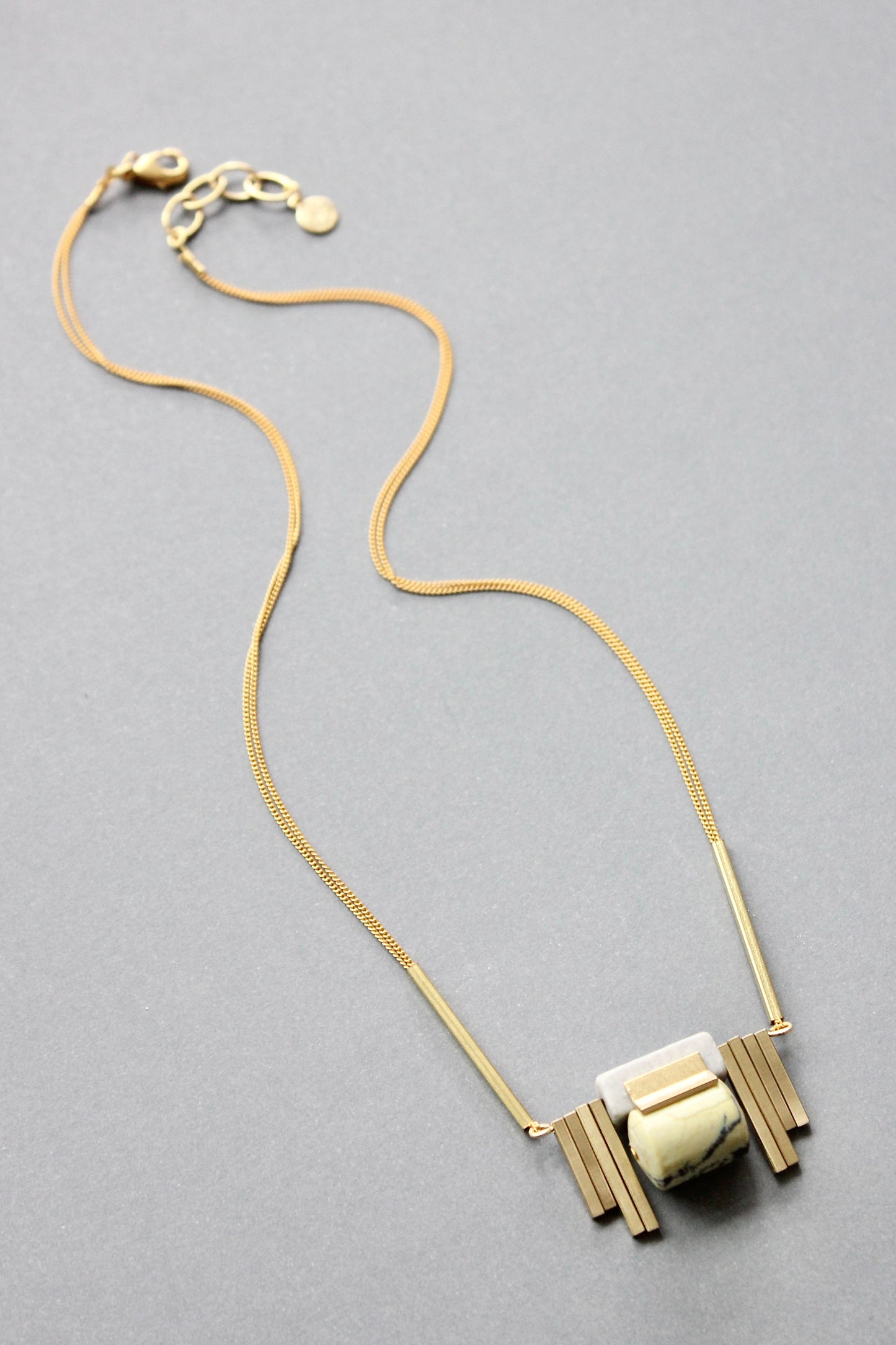 ISL318 Artdeco yellow turquoise pendant necklace