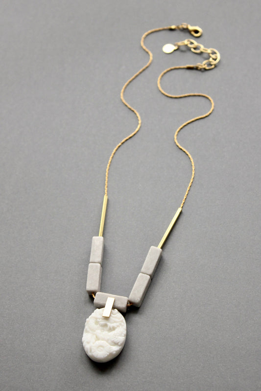 ISL320 Carved white jade geometric pendant necklace
