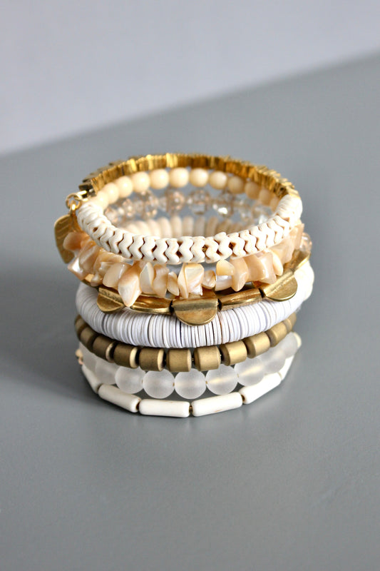 ISLB02 White and brass wrap bracelet
