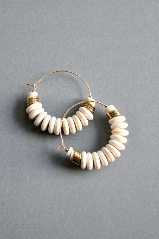 ISLE06 White disc hoop earrings