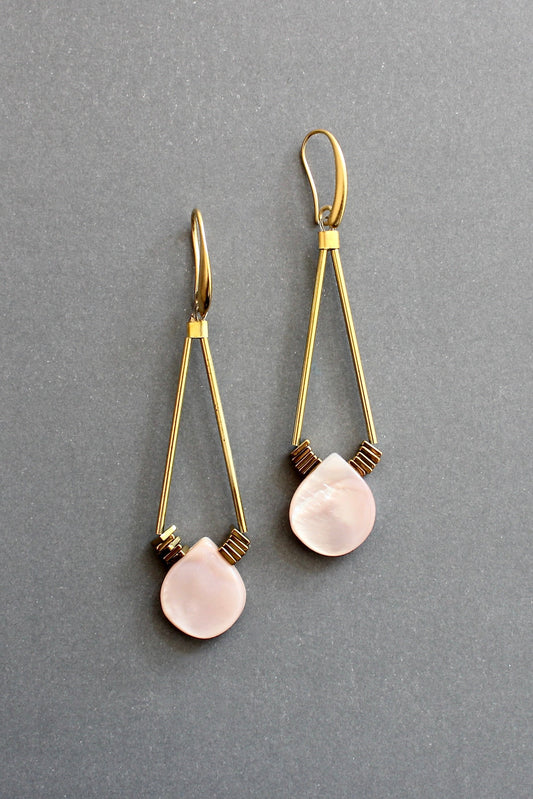 ISLE44 Mother-of-pearl and gold hematite earrings
