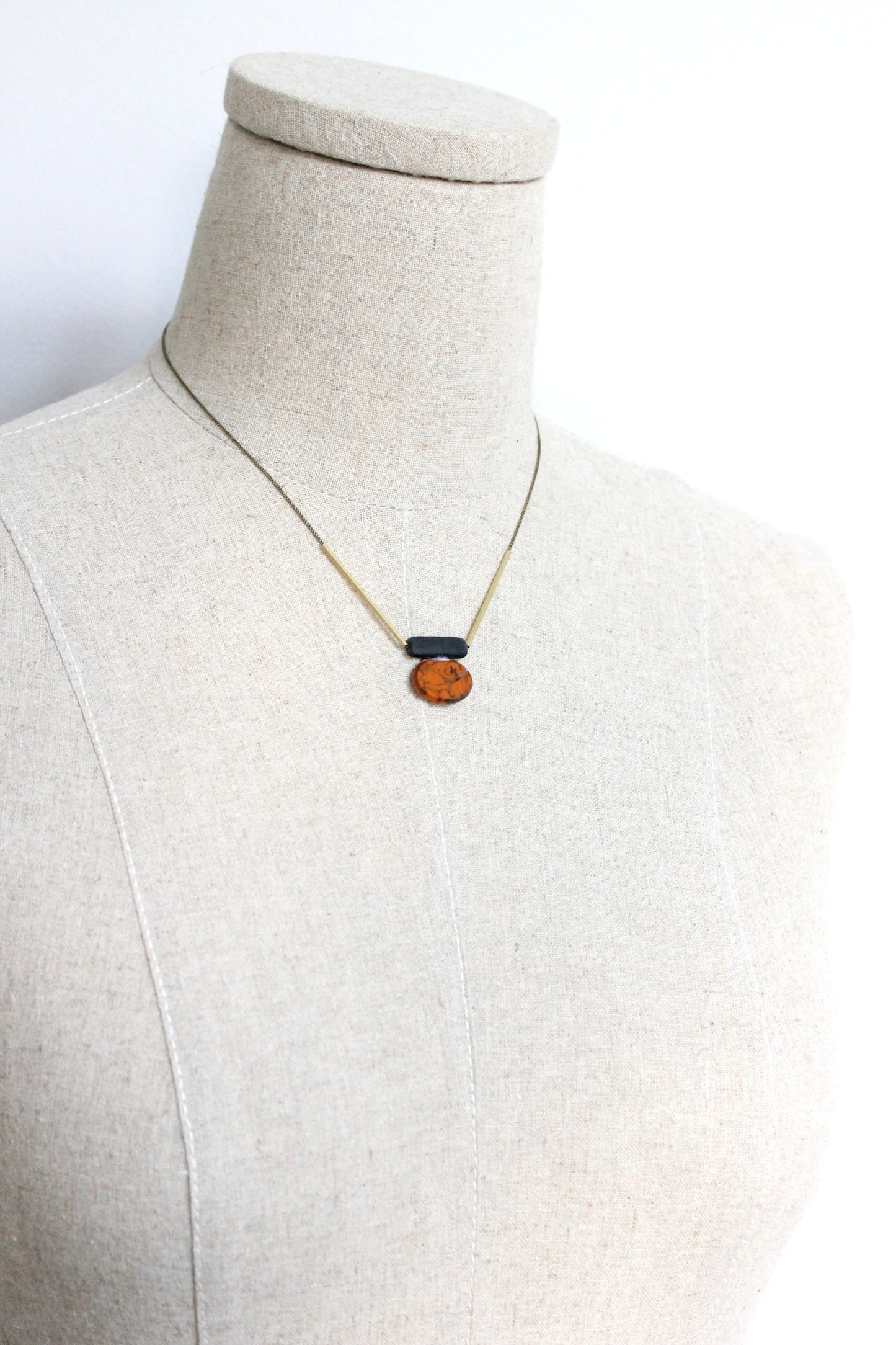 JLT116 vintage orange glass necklace