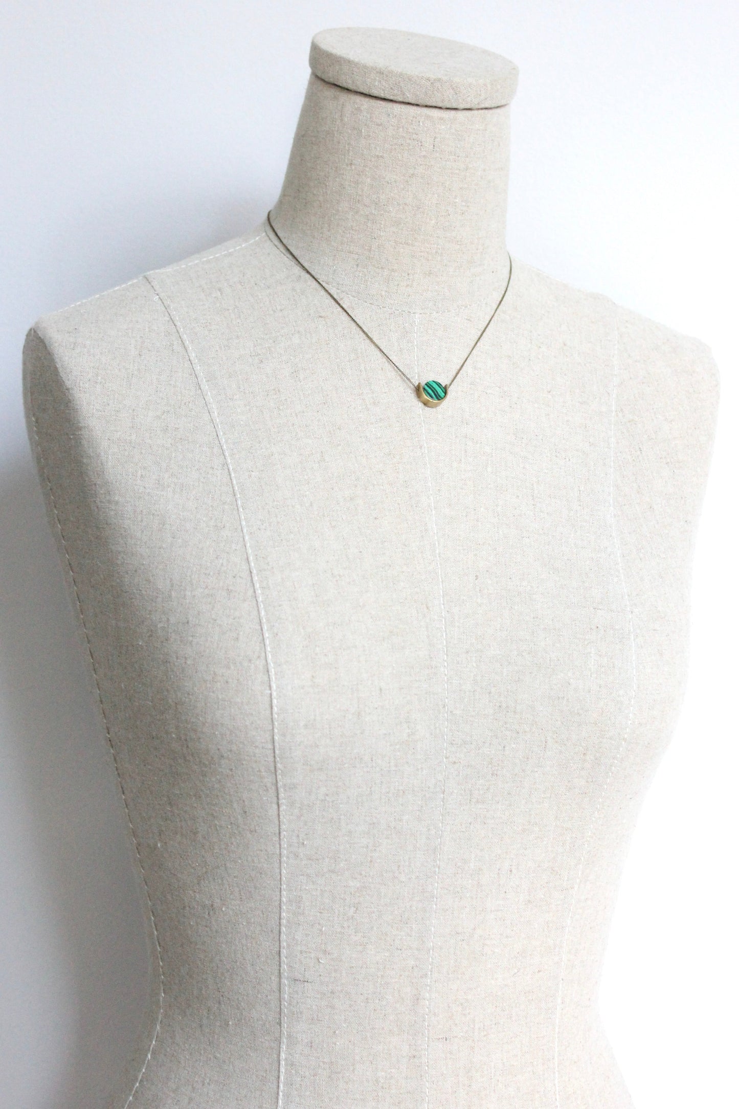 JLT216 malachite mini necklace