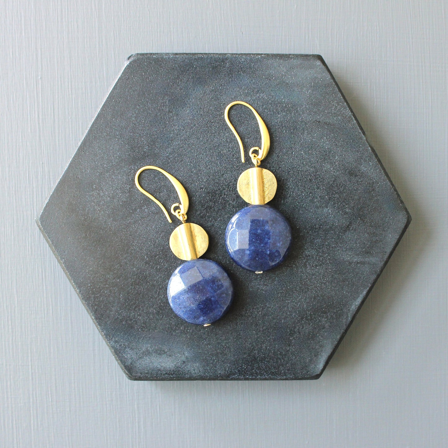 JLTE16 navy and brass earrings