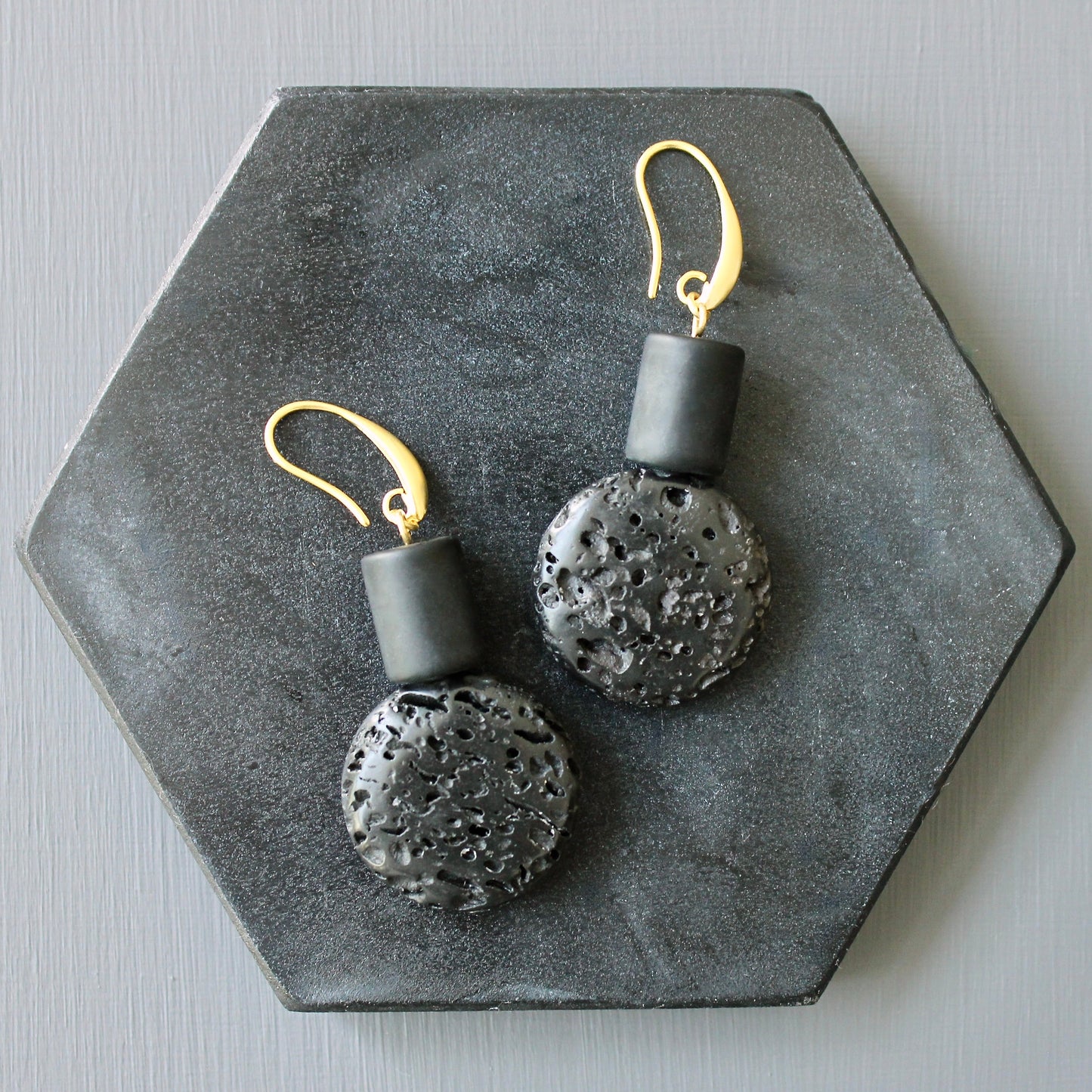JLTE29 lava and glass earrings
