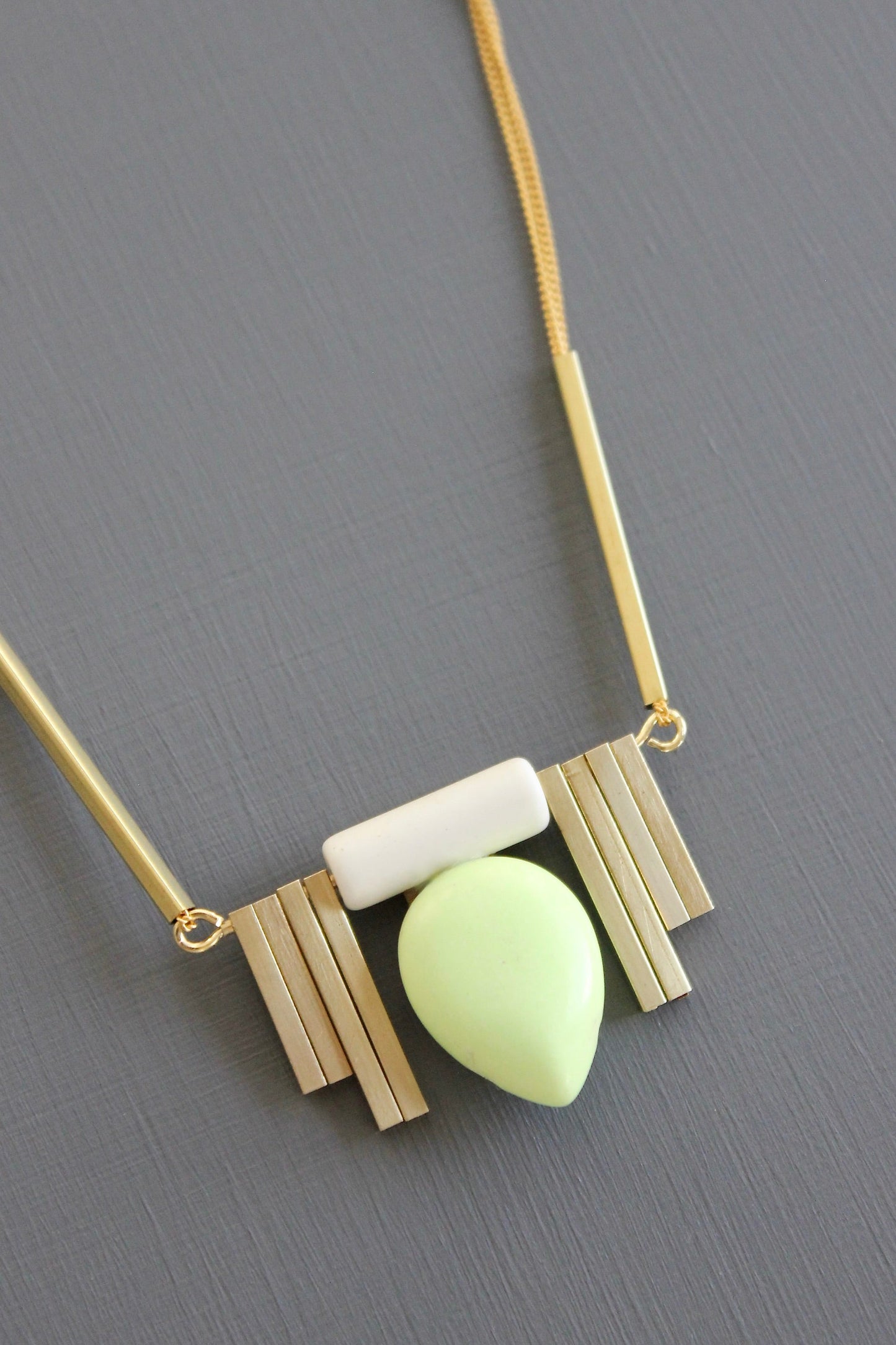 KYL120 mint Artdeco necklace