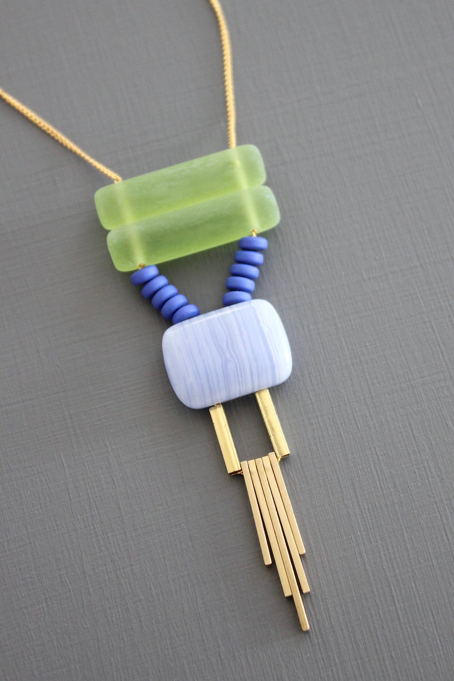 KYL125 green and lavender geometric necklace