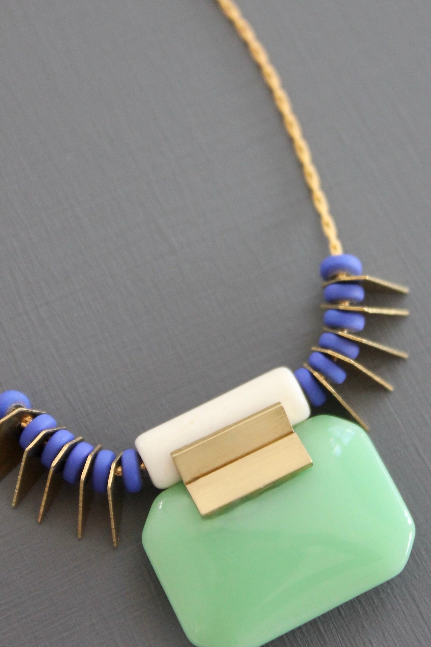 KYL518 vintage glass necklace