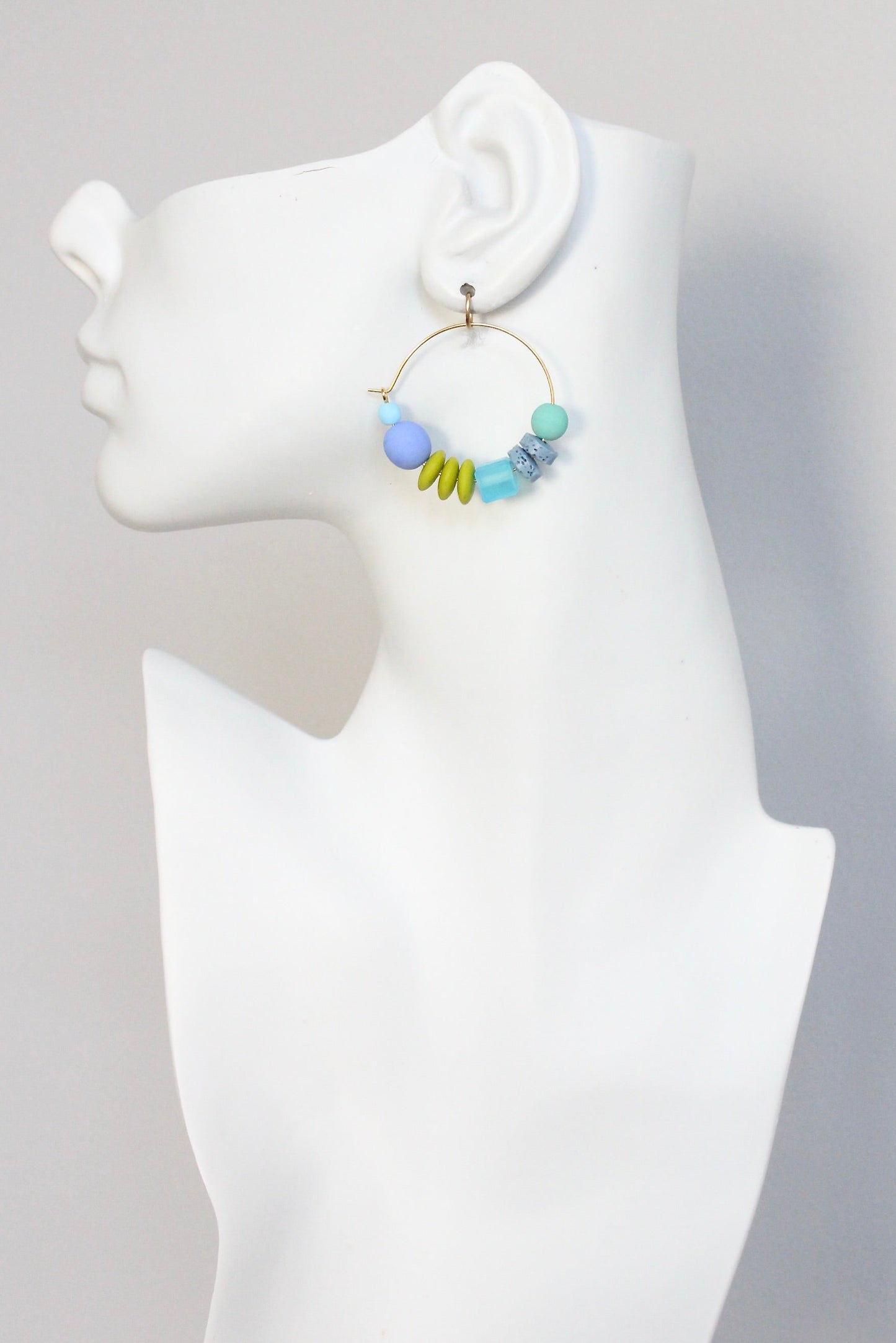 KYLE09 glass hoop earrings