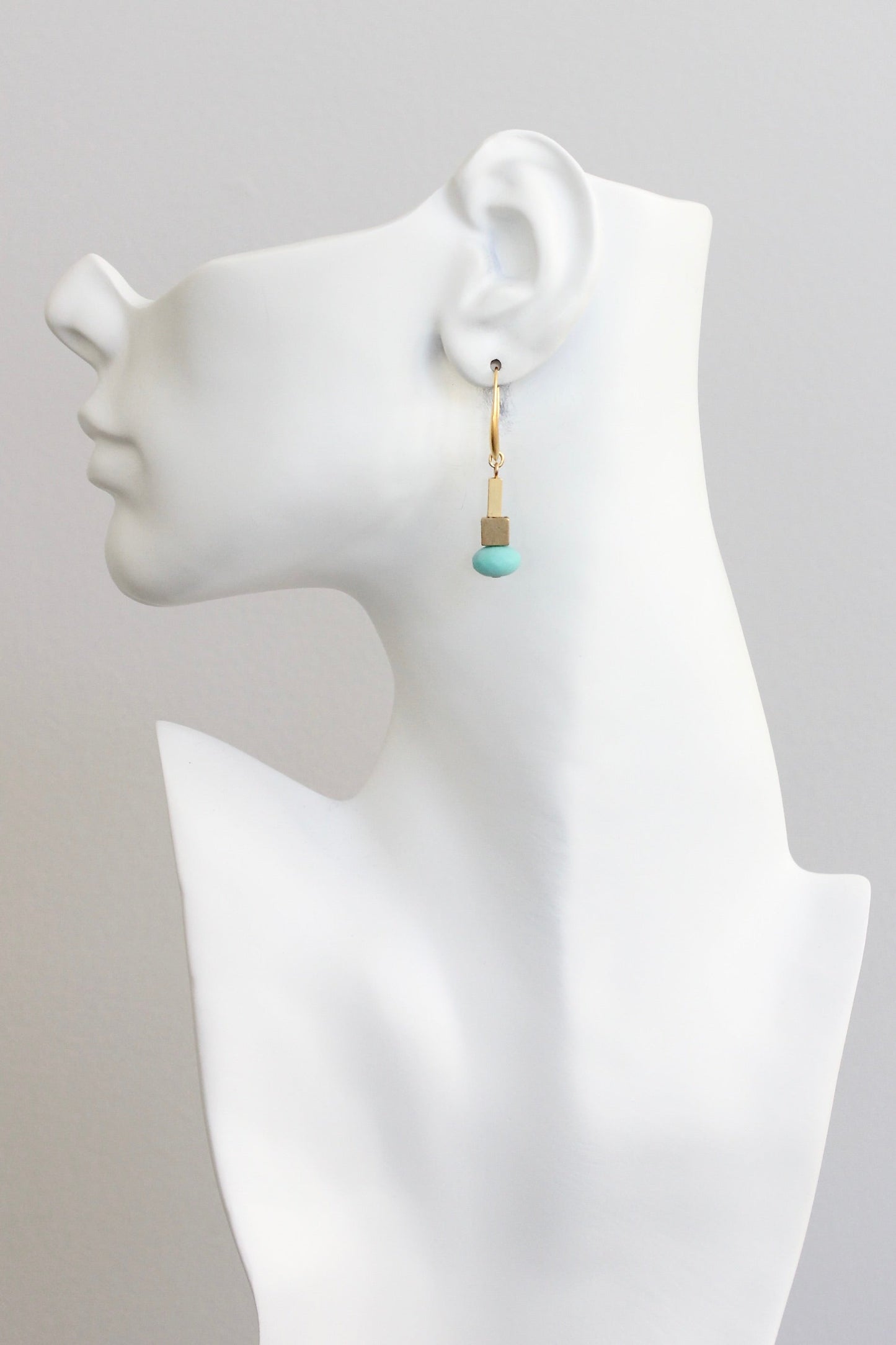 KYLE15 turquoise glass earrings
