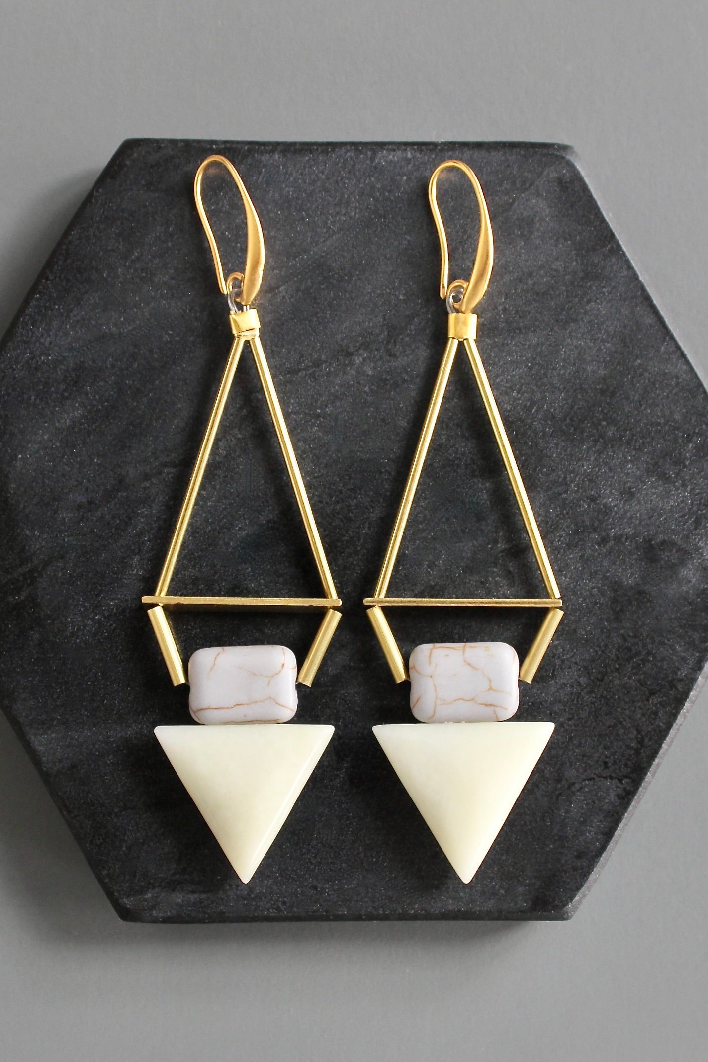 KYLE74 triangle agate geometric earrings