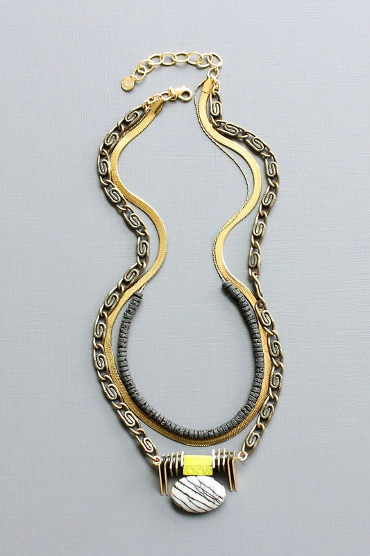 LEX217 Triple strand ArtDeco jasper pendant necklace