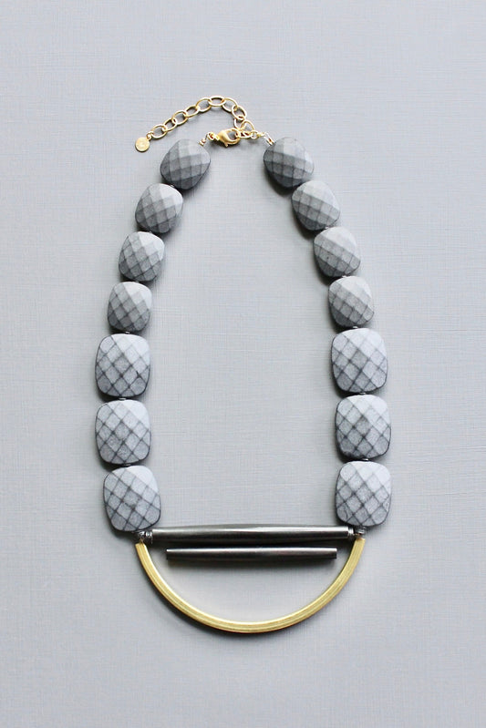 LEX619  Black bib necklace