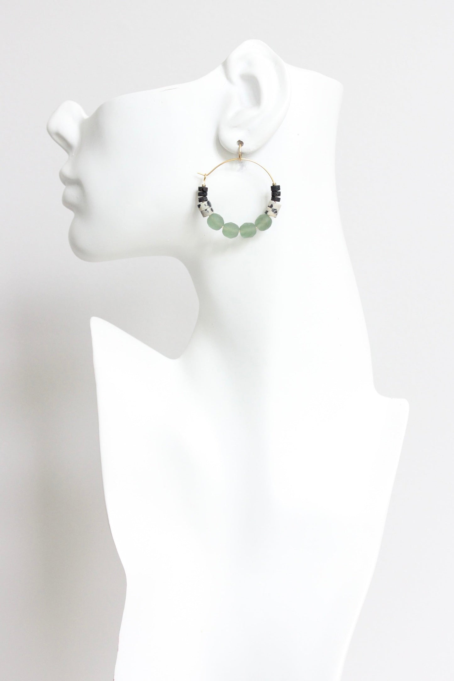 LEXE04 Seafoam hoop earrings