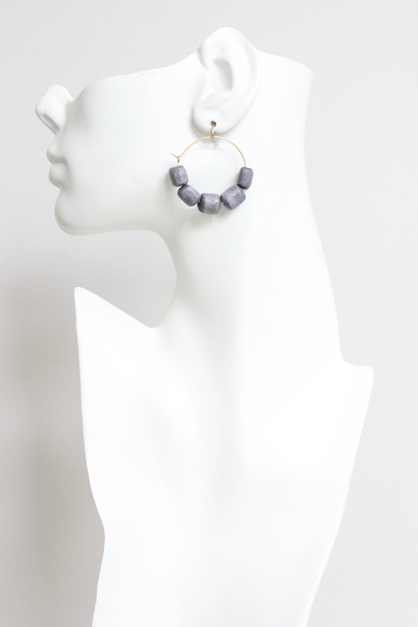 LEXE05 Purple hoop earrings