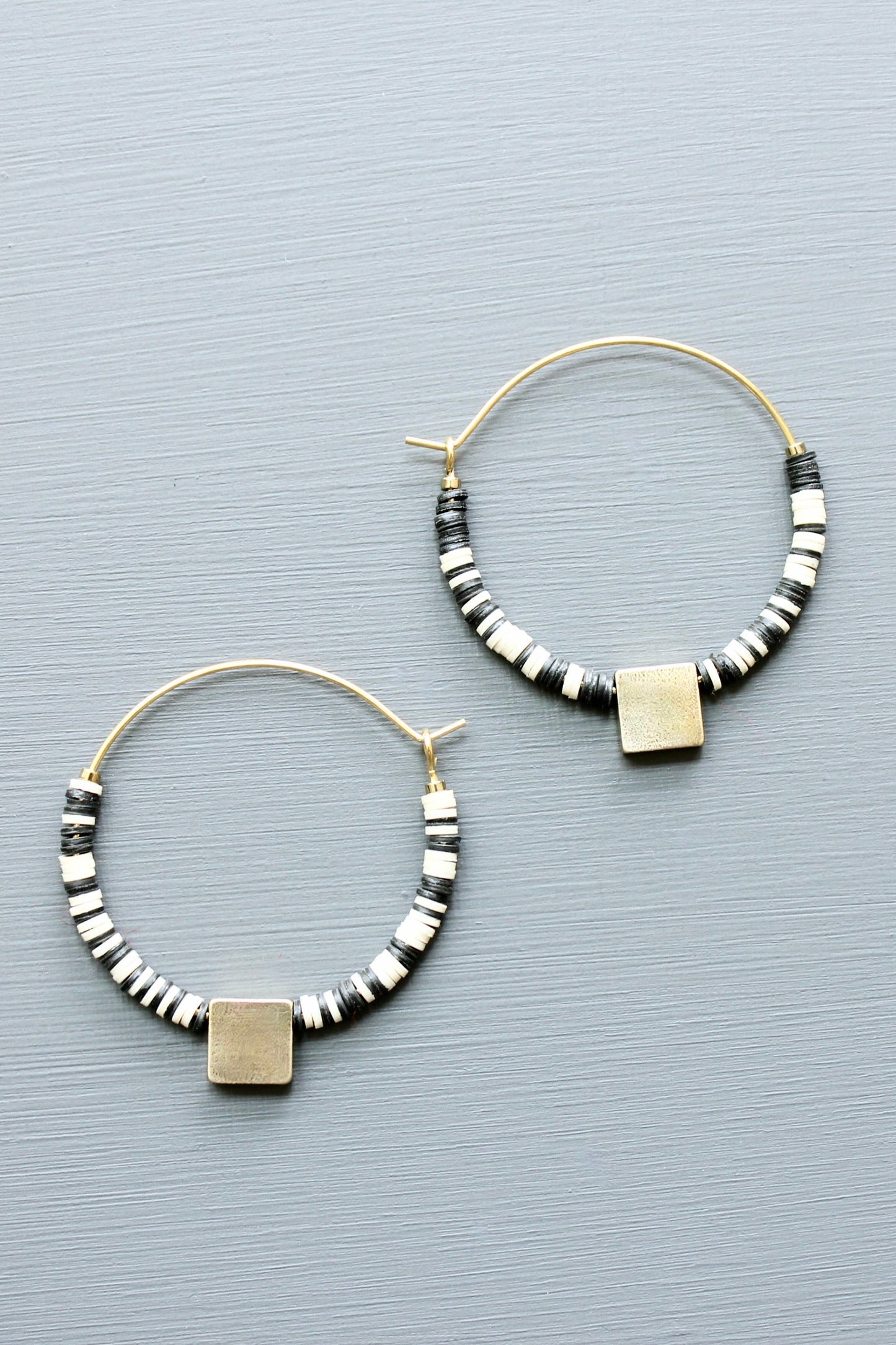 LEXE06 Black and white vulcanite hoop earrings