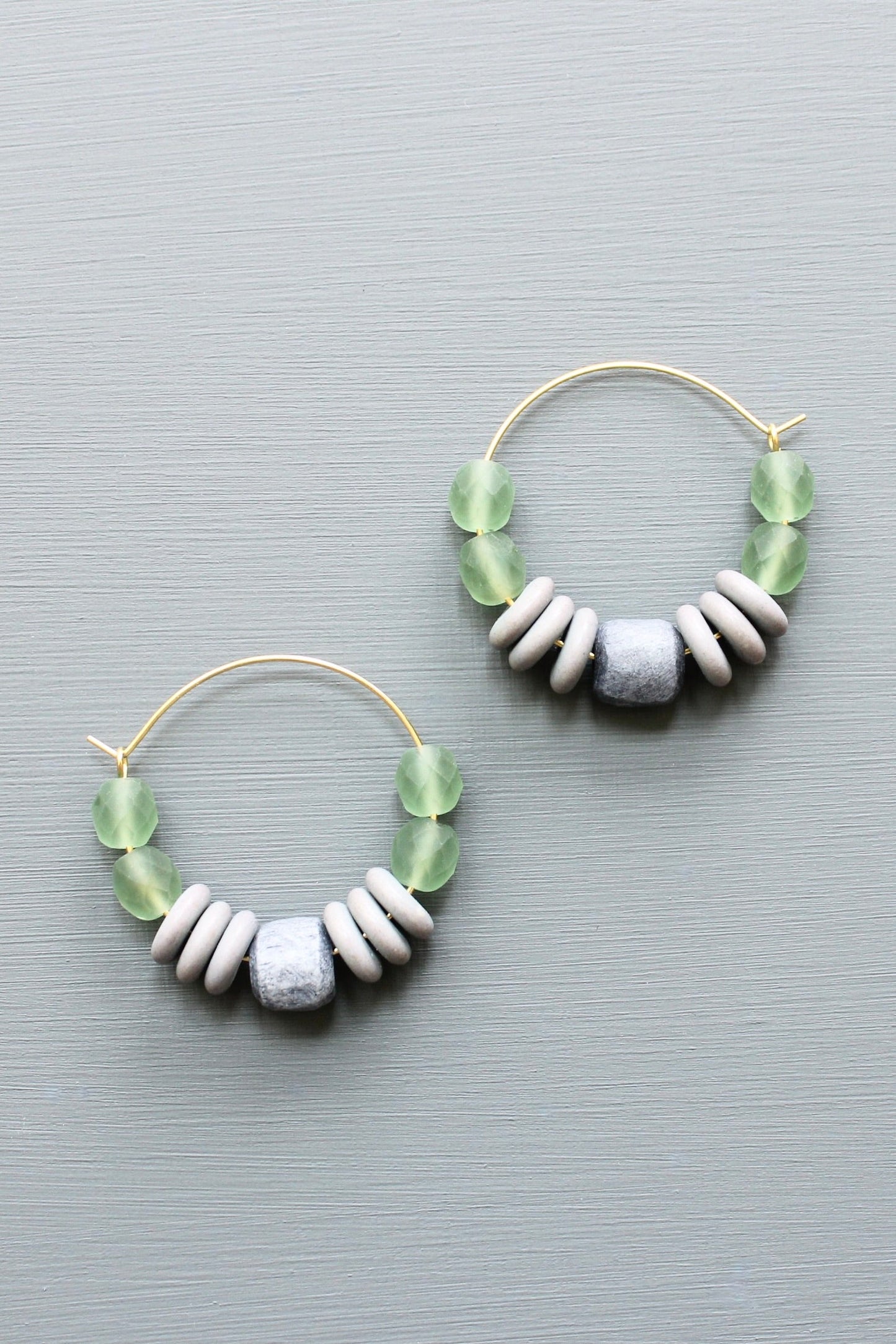 LEXE07 Purple and seafoam hoop earrings