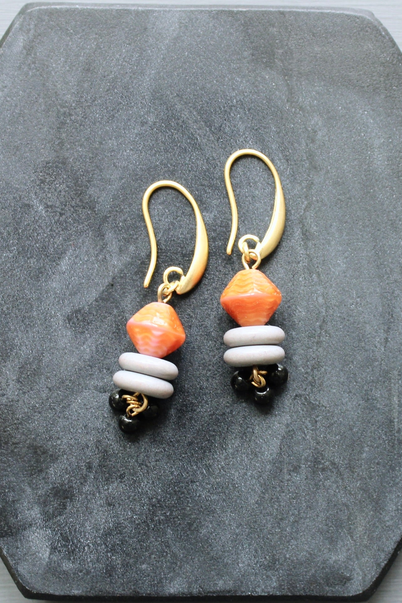 LEXE11 Vintage caramel glass cluster earrings
