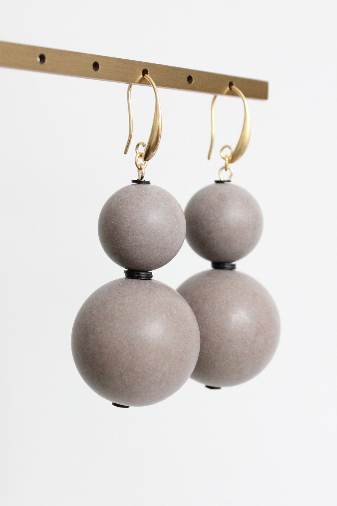 LEXE37 Chestnut bauble earrings