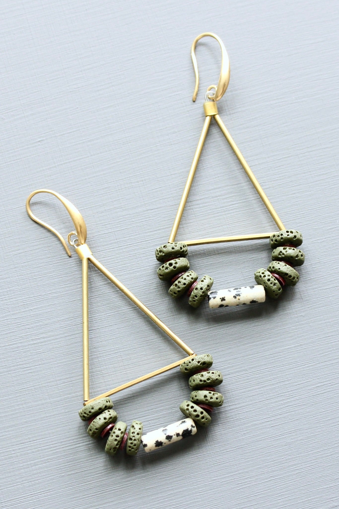LEXE40 Moss green geometric earrings