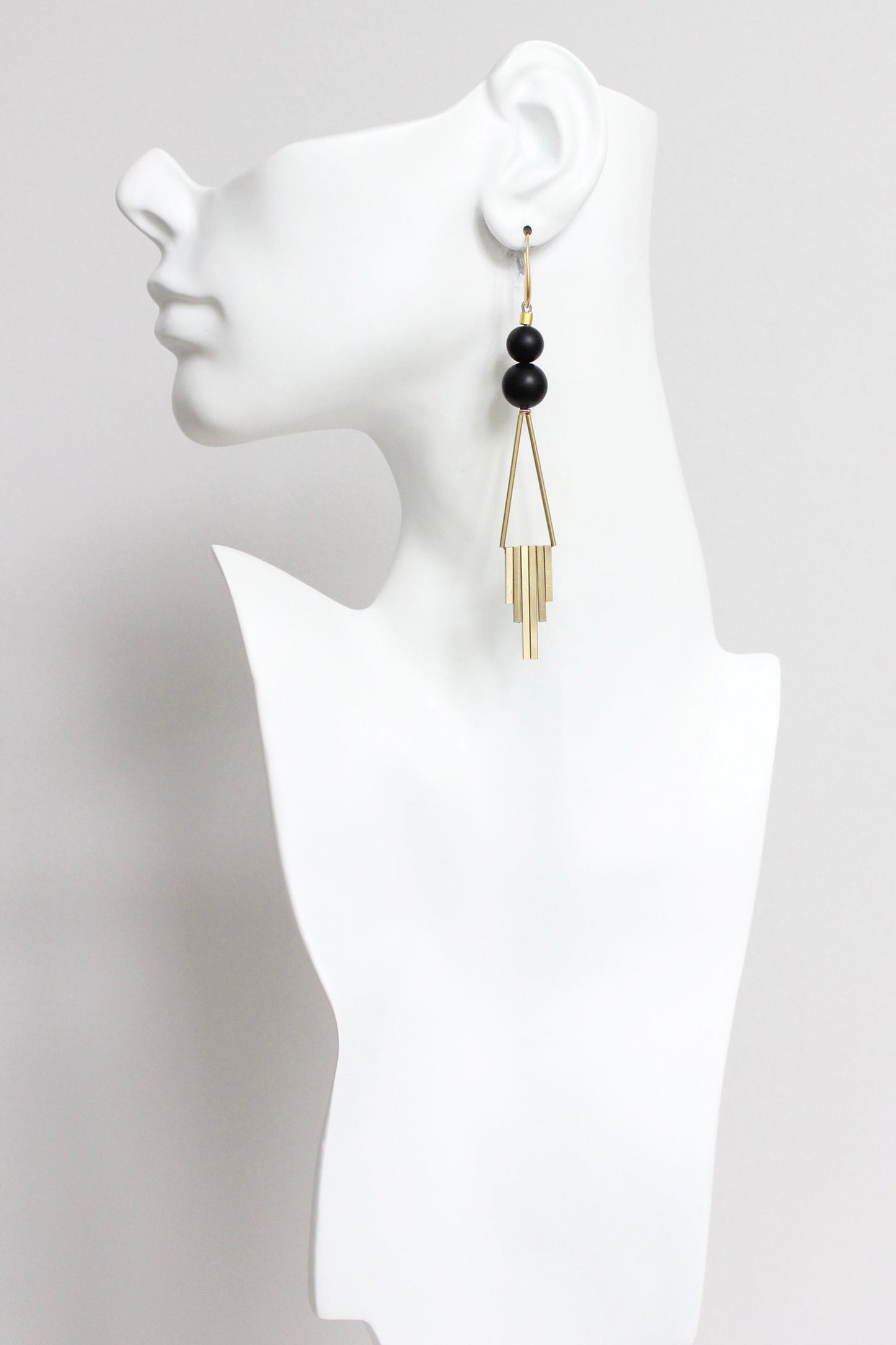 LEXE61 Jet glass geometric earrings