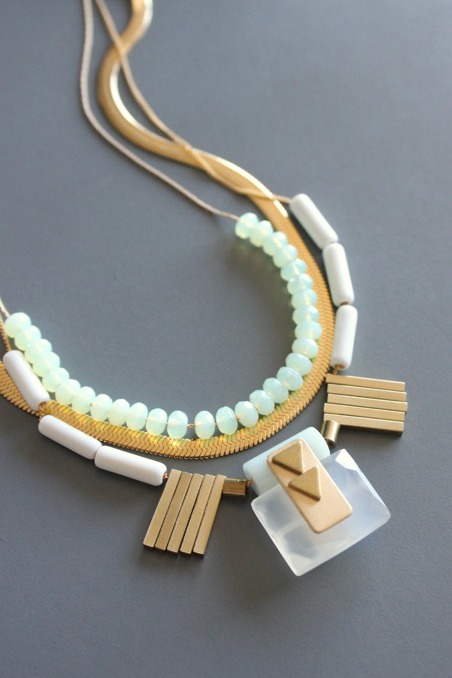 MLN117 Triple strand chalcedony and snake chain Artdeco necklace