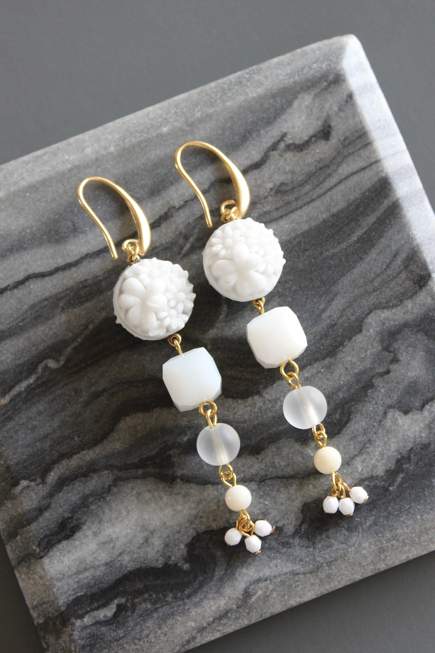 MLNE52 Vintage chalk white glass cluster earrings