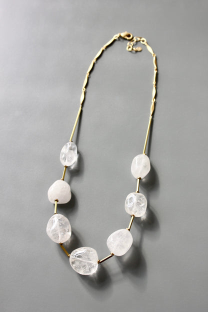 ISL226 Quartz nugget necklace