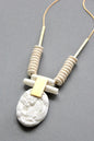 ISL3020 White carved jade pendant necklace