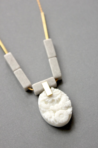 ISL320 Carved white jade geometric pendant necklace