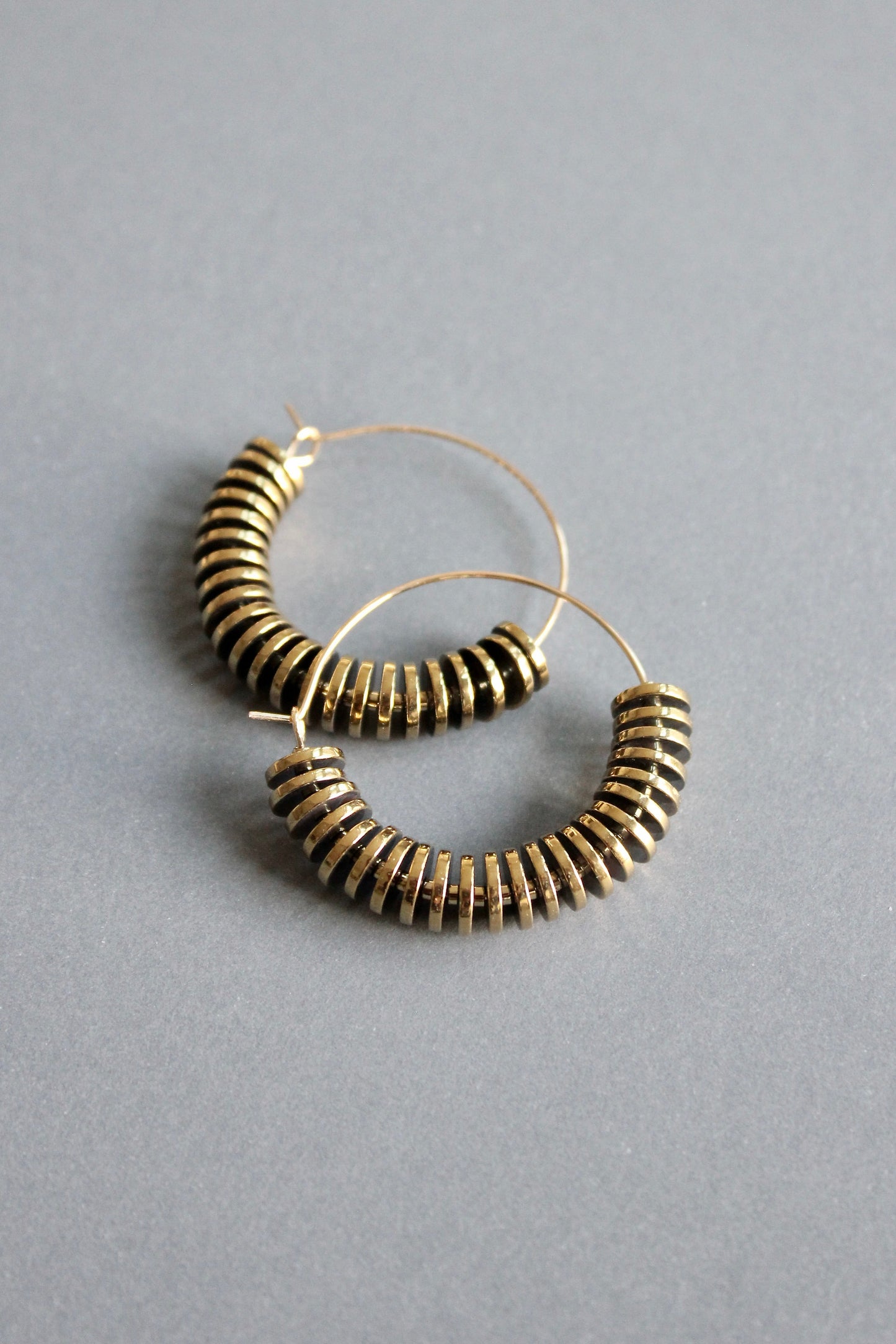 ISLE07 Gold hematite hoop earrings