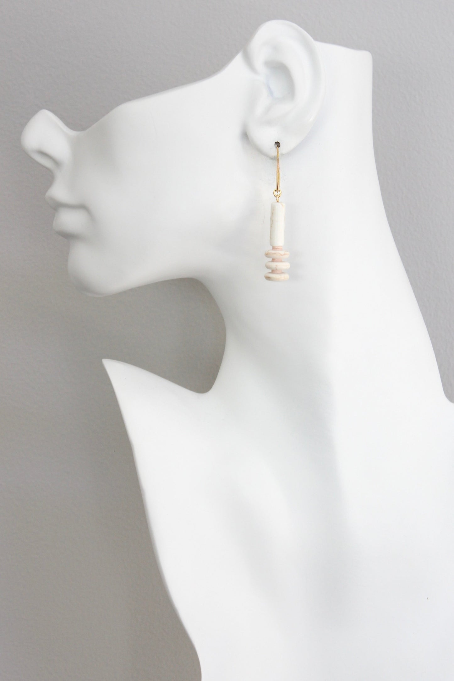 ISLE11 White geometric earrings