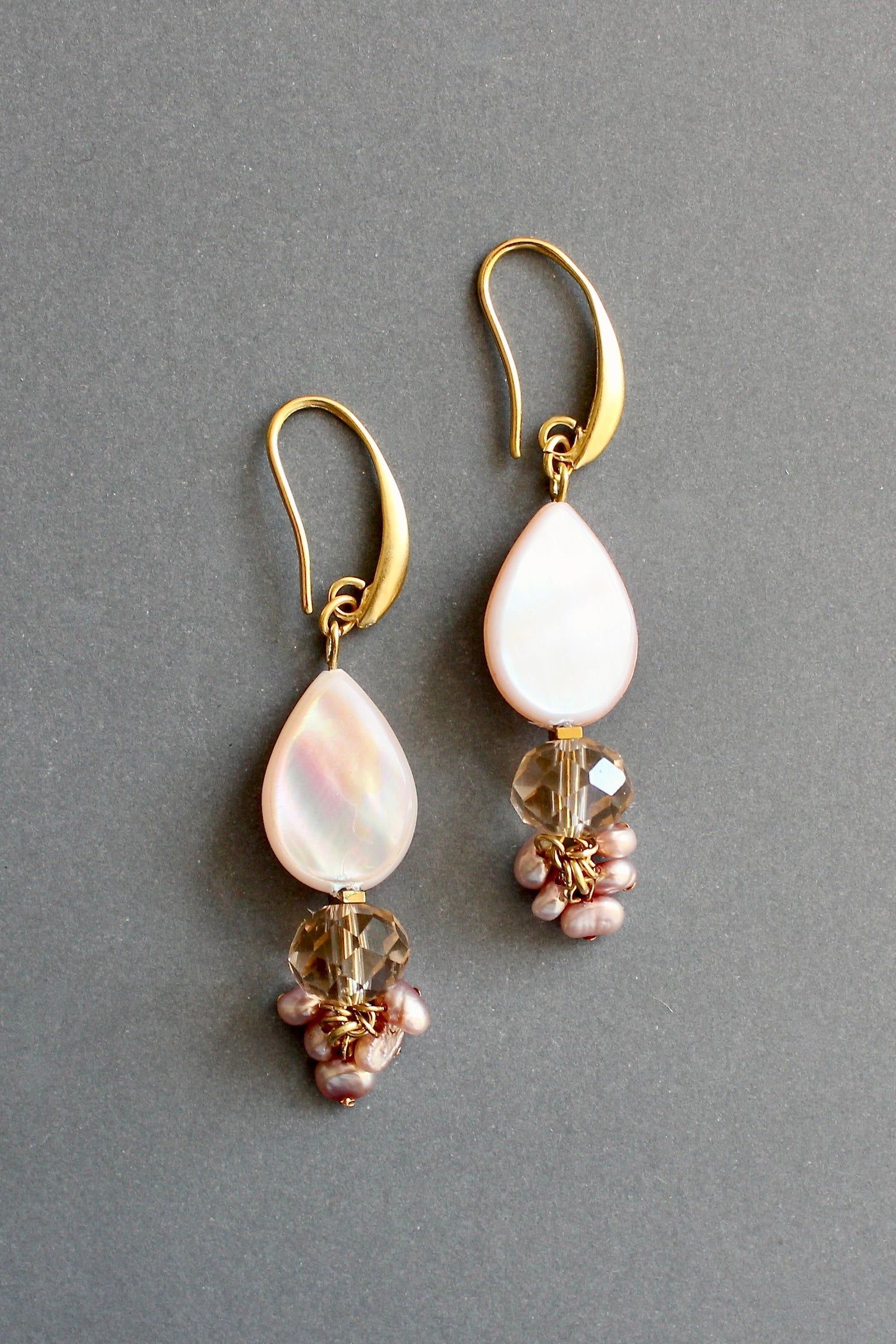 ISLE21 Mother-of-pearl earrings