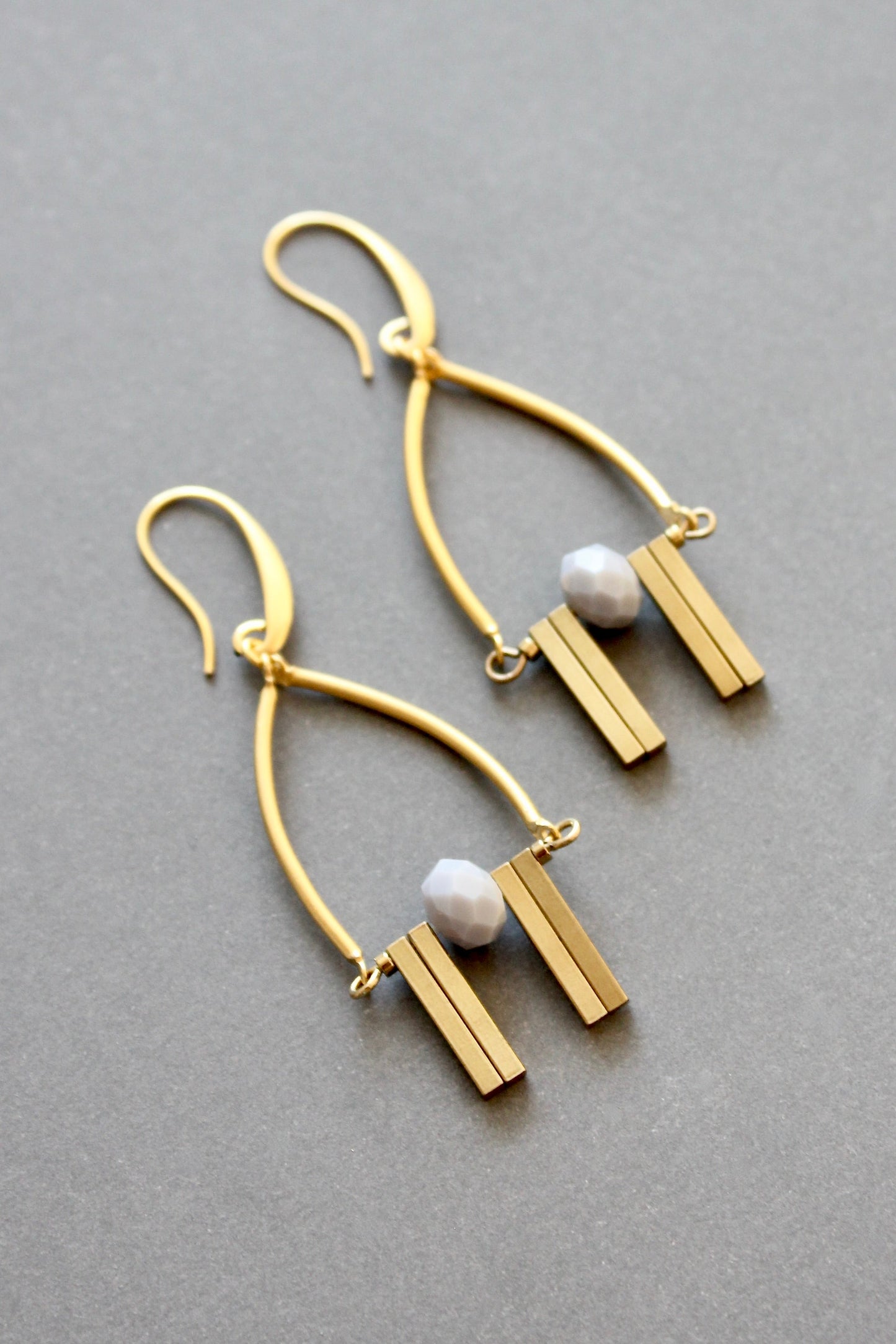 ISLE27 Geometric gray and brass earrings