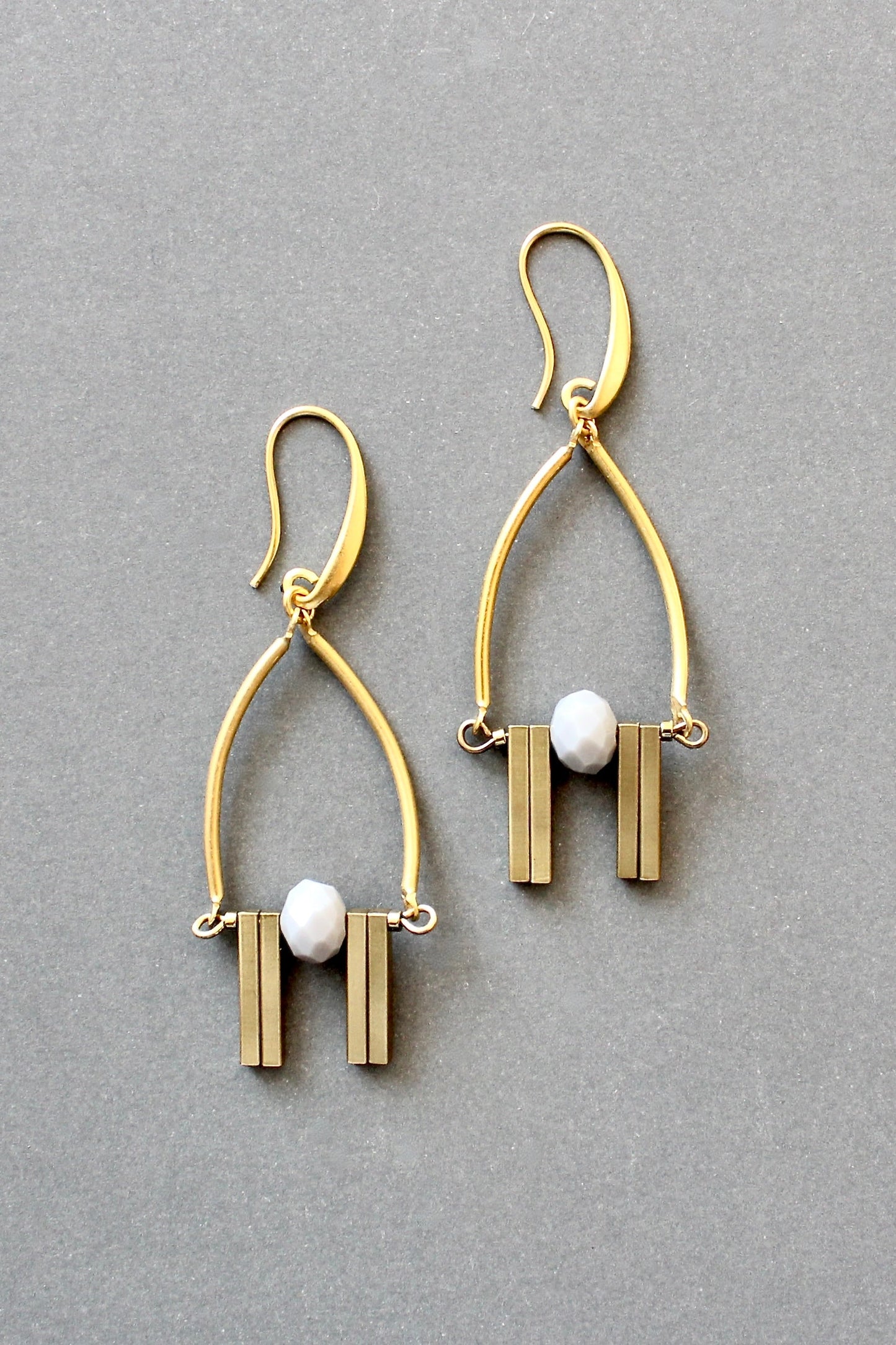 ISLE27 Geometric gray and brass earrings