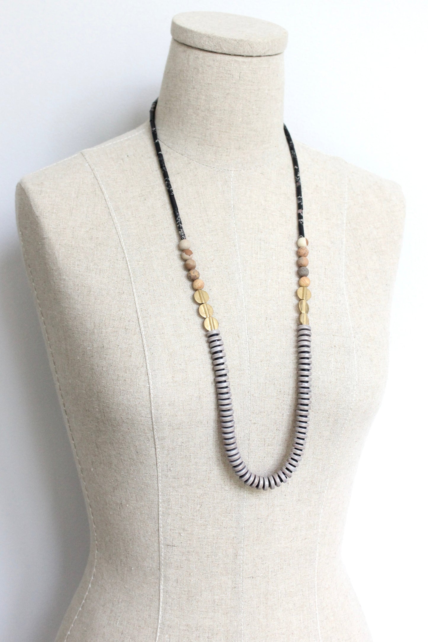 JLT131 black and gray long necklace