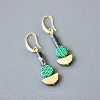 JLTE19 malachite and black earrings