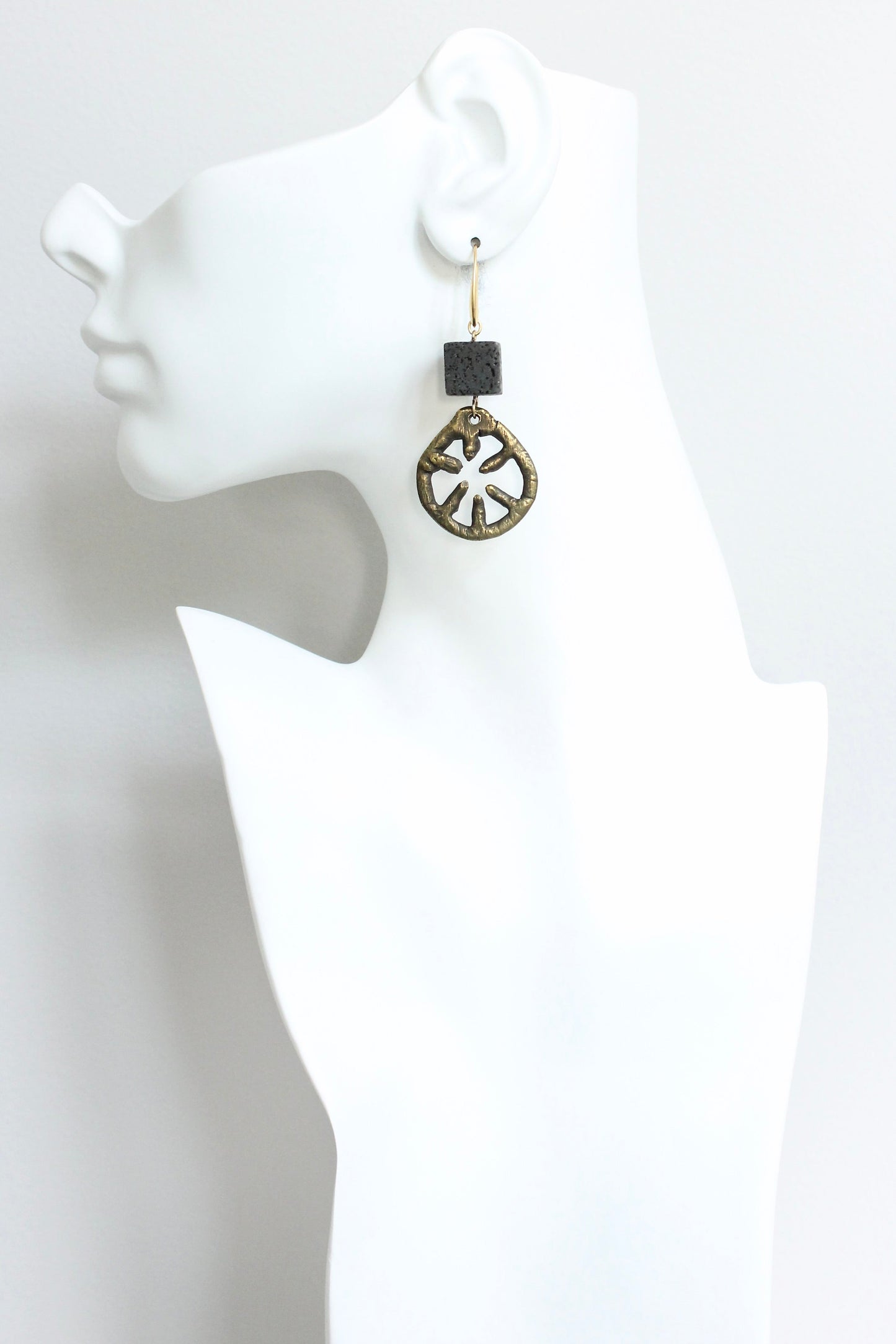 JLTE42 brass ox sculpted drop earrings