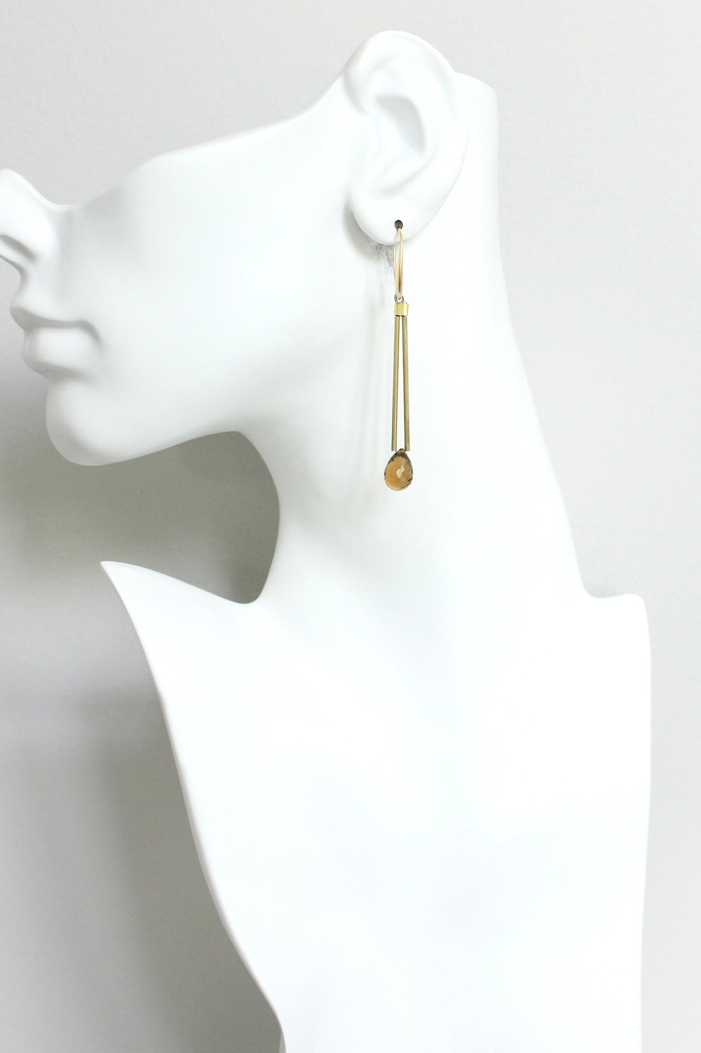 JLTE43 beer quartz geometric earrings