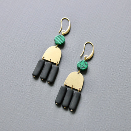 JLTE48 malachite and black glass earrings