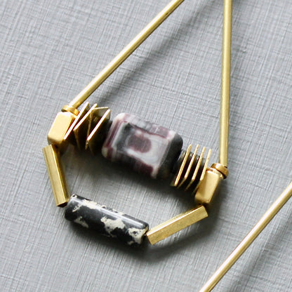 JLTE50 glass and brass geometric earrings