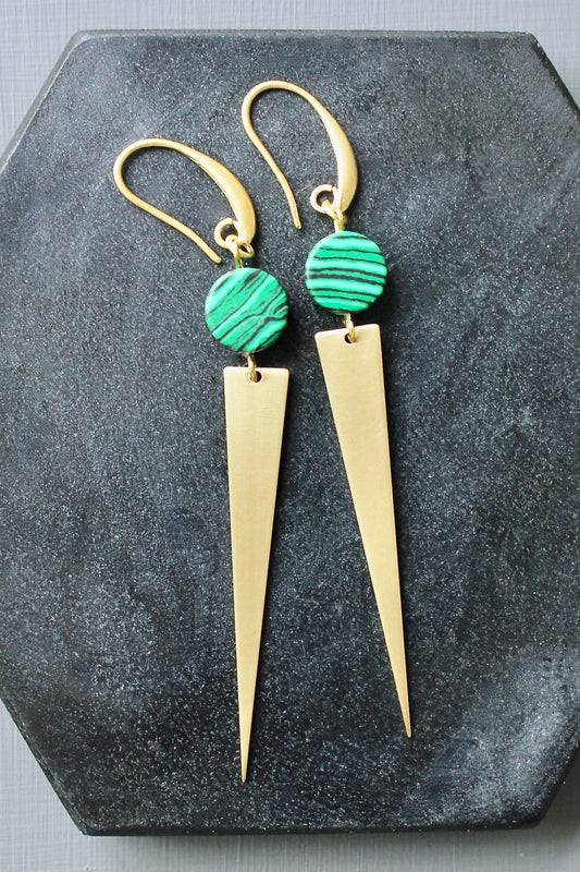 JLTE65 malachite and brass geometric earrings