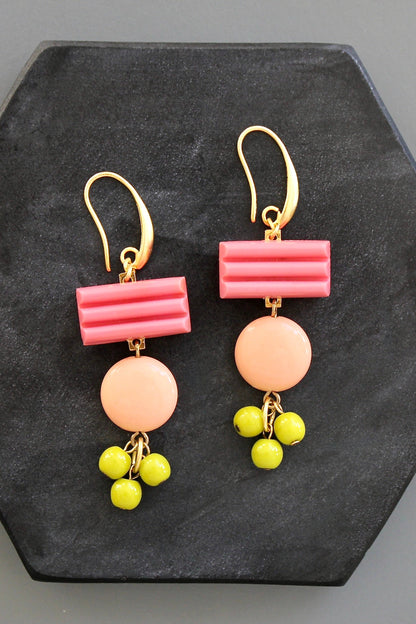 KYLE34 vintage coral glass earrings