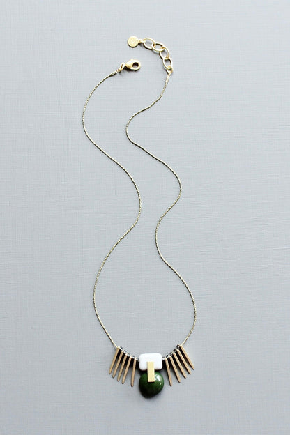 LEX118  Hunter green ArtDeco pendant necklace