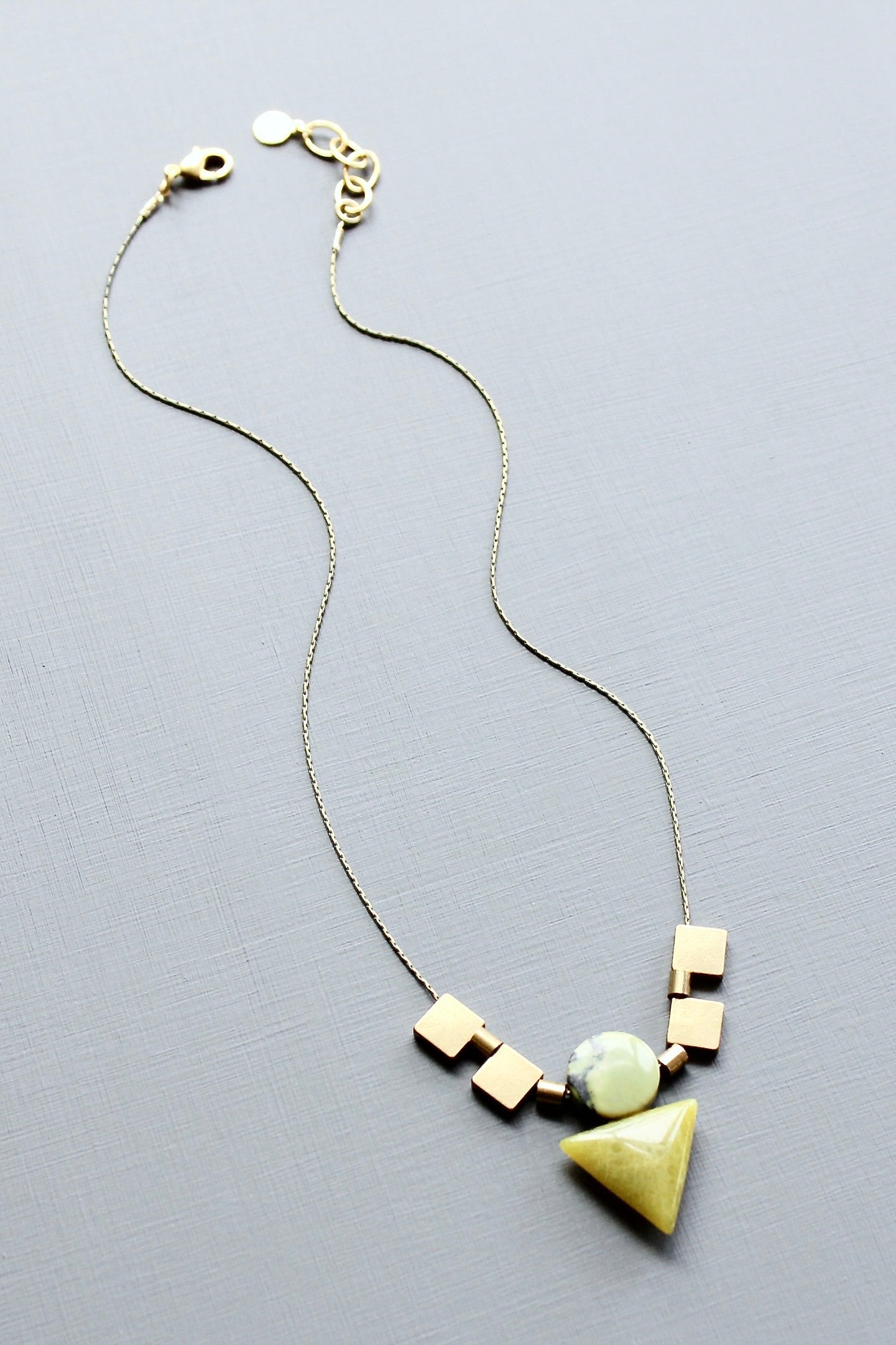 LEX216 Green ArtDeco triangle necklace
