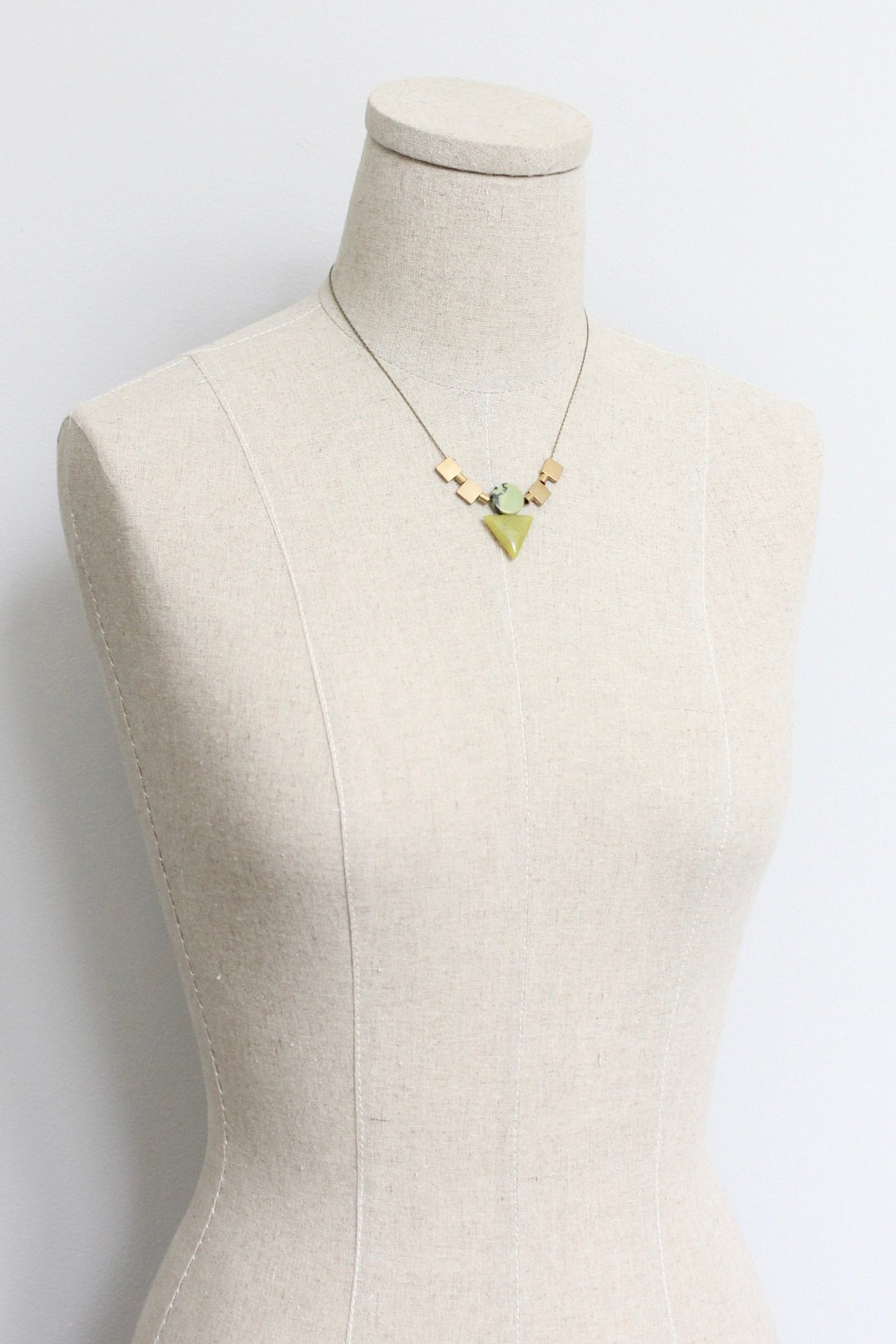 LEX216 Green ArtDeco triangle necklace