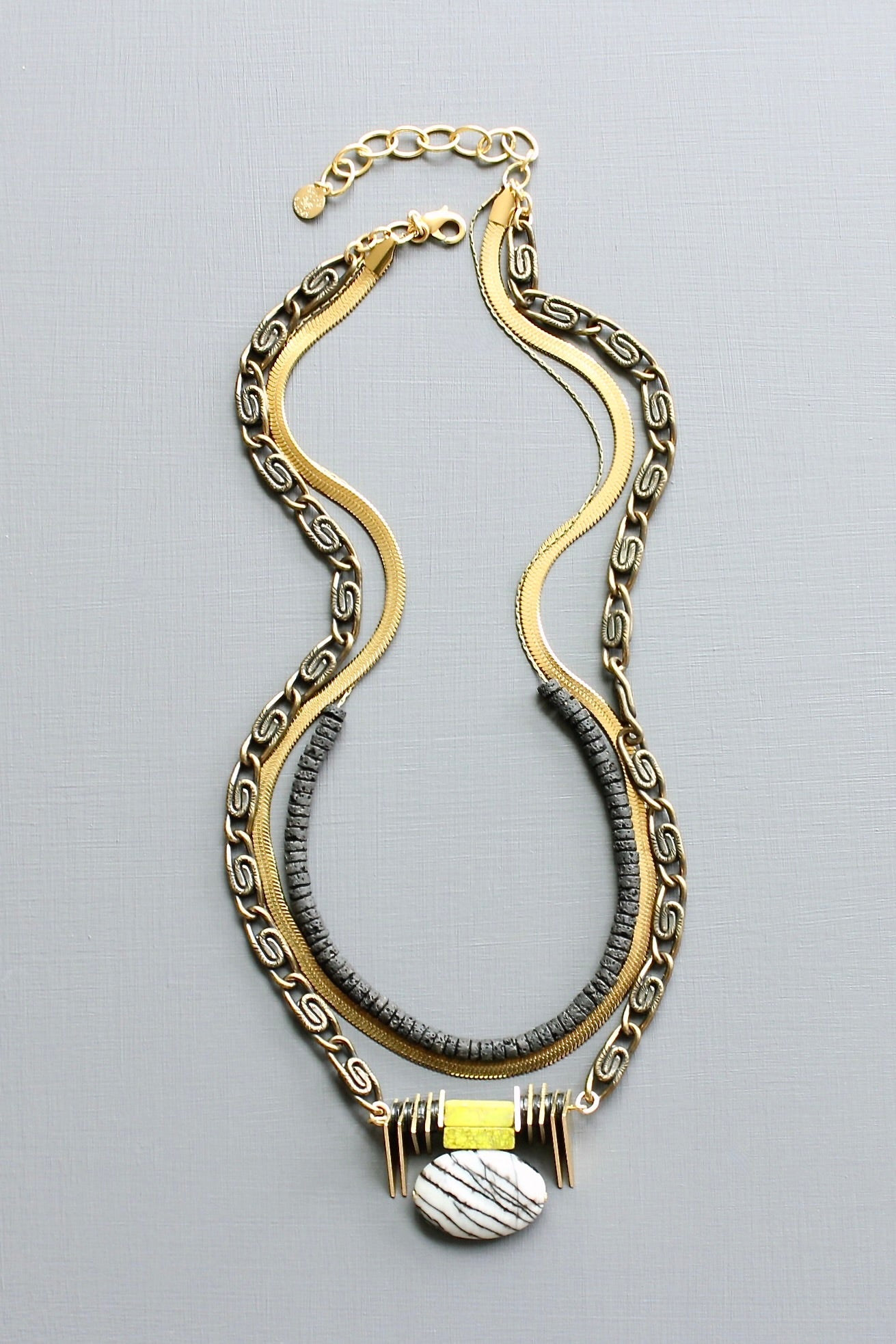 LEX217 Triple strand ArtDeco jasper pendant necklace