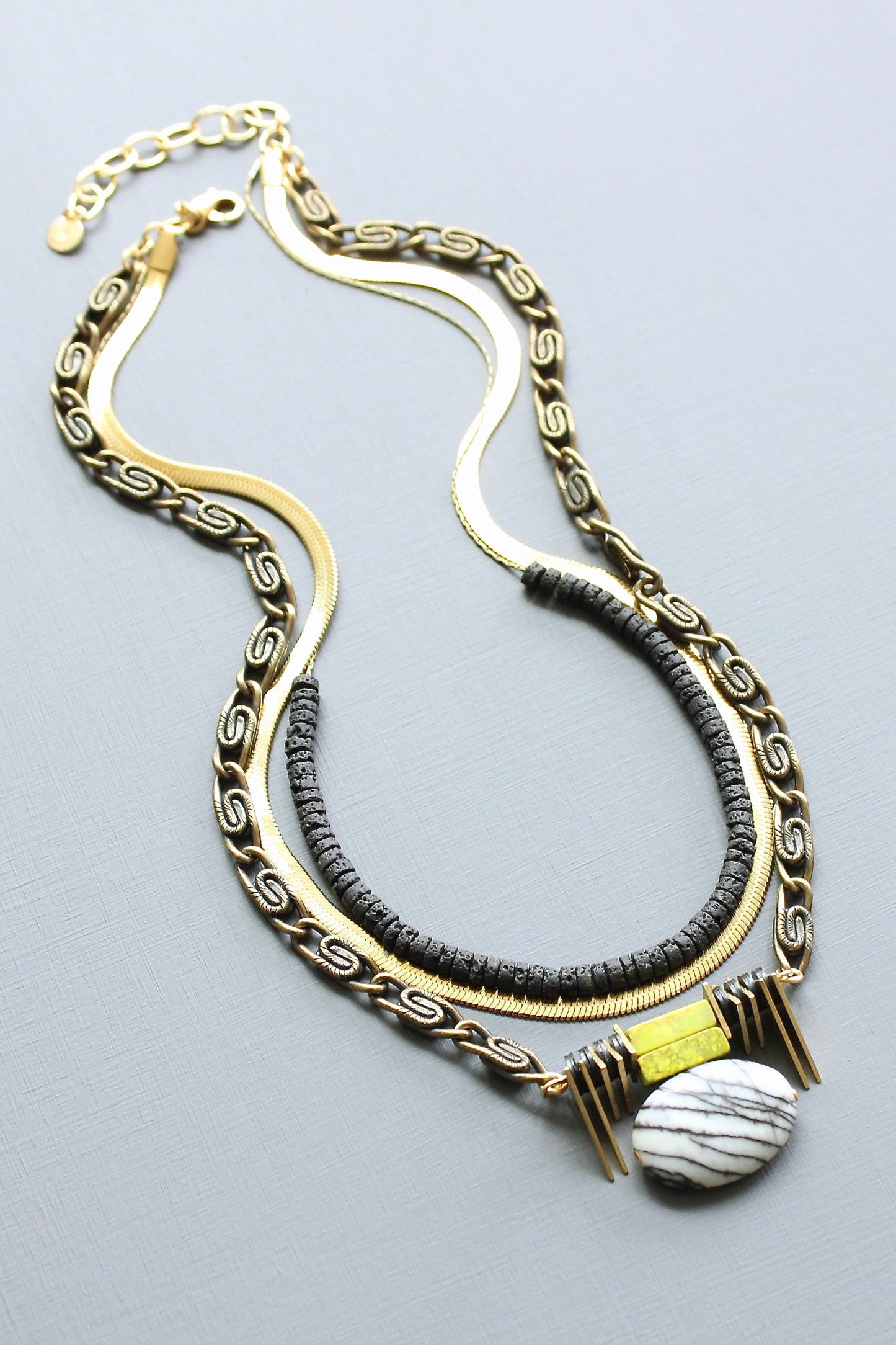 LEX217 Triple strand ArtDeco jasper pendant necklace